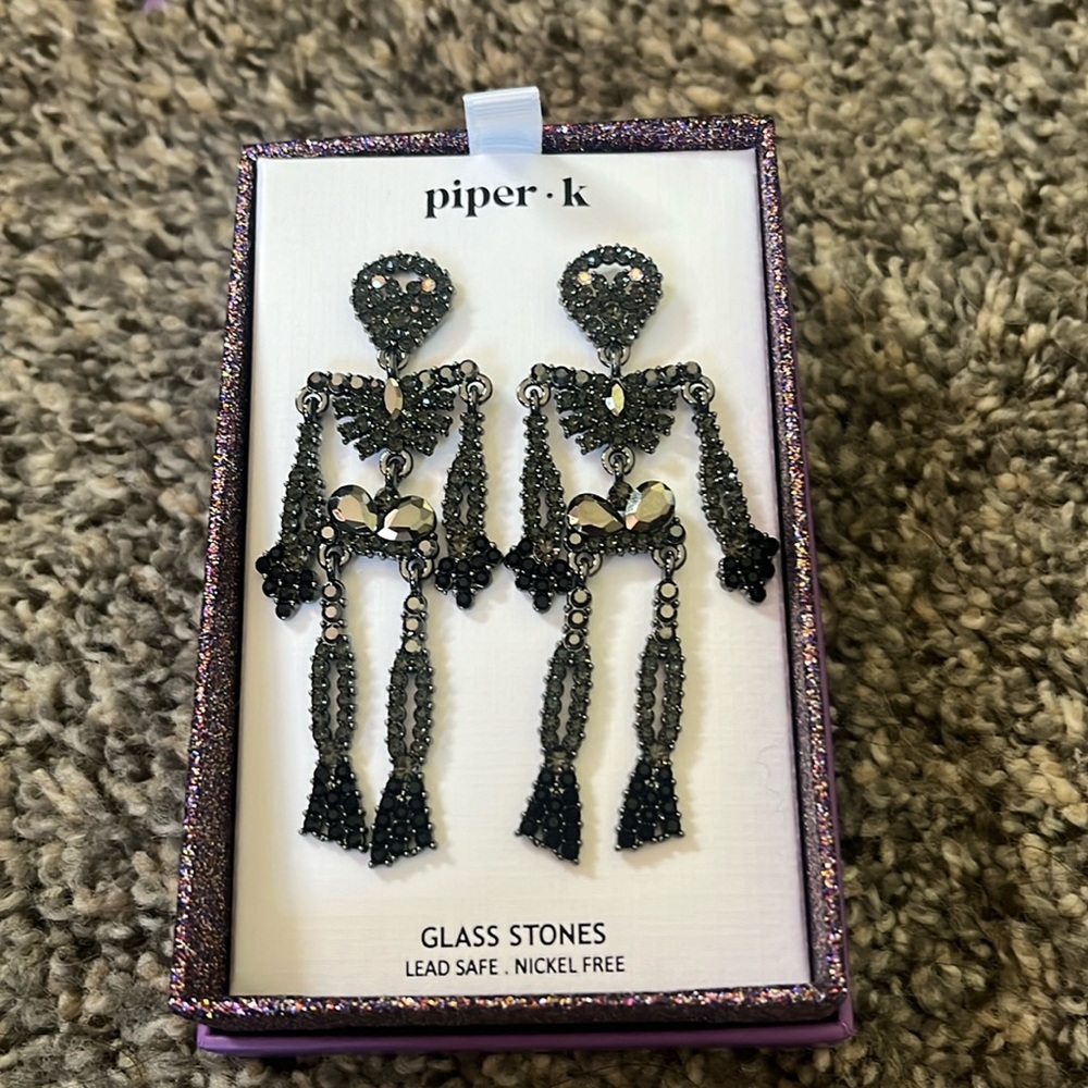 Piper K SKELETON black crystal EARRINGS NIB